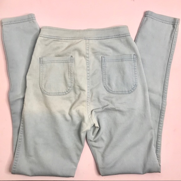 AA Easy Jean - Picture 2 of 2